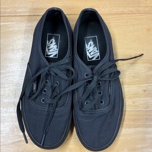 Vans Authentic Shoe in Grey